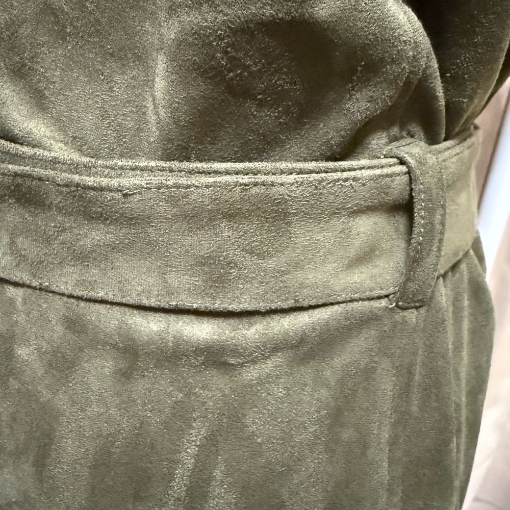 Chico's Olive Green Faux Suede Belted Longline Duster Vest - Size 2/Large - EUC - Picture 10 of 14